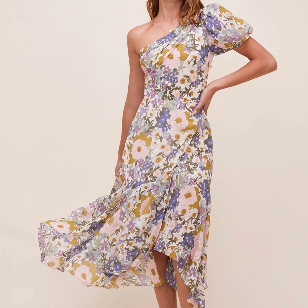 ASTR The Label SANTORINI FLORAL ONE SHOULDER DRESS